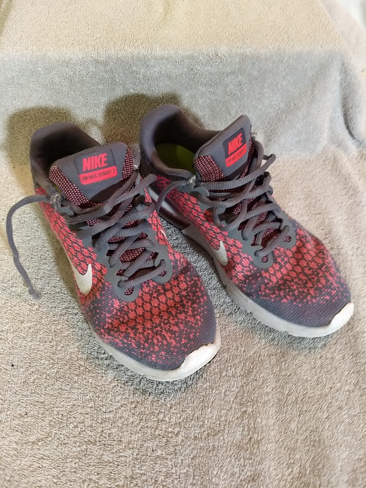 Nike Womens Air Max Sequent 2 Gray/Pink Running Shoes, Size: 7.5 Pre-Own#US6+30