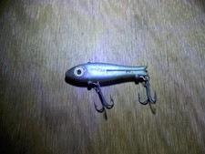 Vintage "BINGO" Fishing Lure Gray W/Scales  Approx 2.5"  12/26
