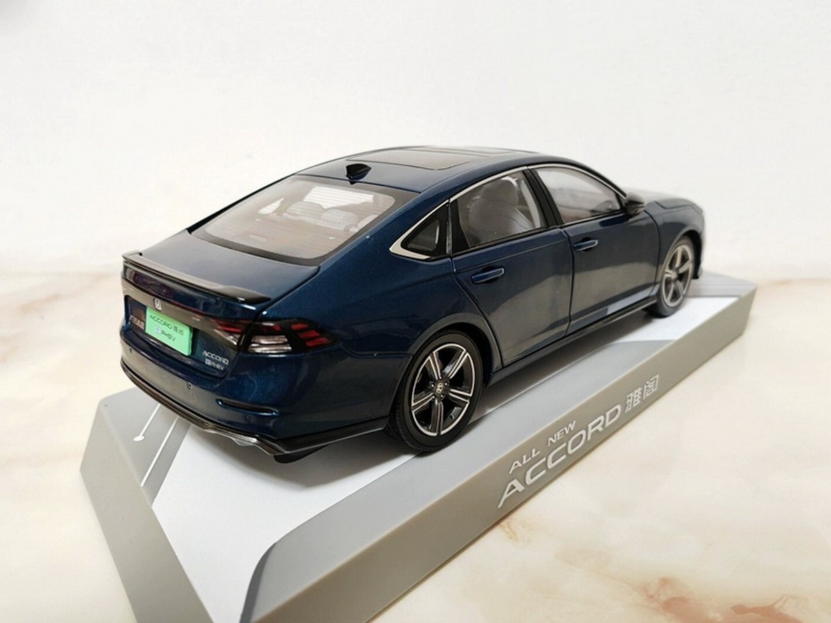 ホンダ特注 1/18 ホンダ アコード ALL NEW HONDA ACCORD ホンダ特注 1/18 ホンダ アコード ALL NEW HONDA ACCORD - メルカリ
