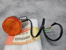 Clignotant avant gauche VT125C/C2 SHADOW 01-06 HONDA 33450-KGB-900