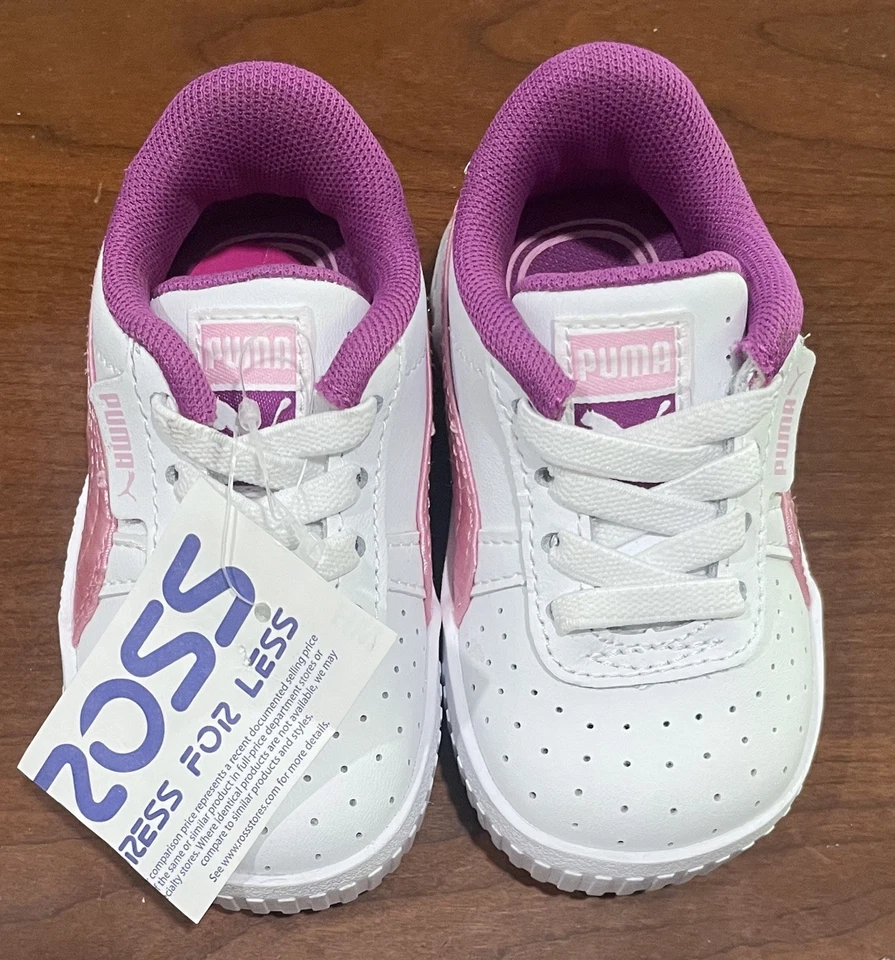 NUEVO PUMA Cali Rosa Talla 4 Con cordones Niñas Pequeñas Blanco Rosa Tenis Zapatos Foto 2 de 4