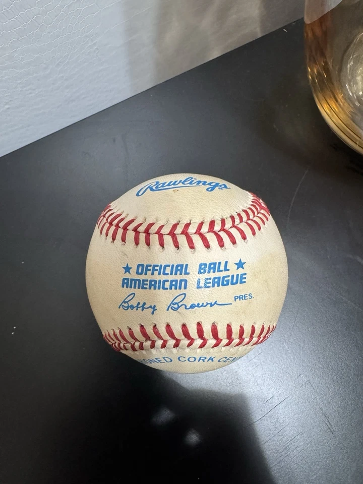 ROBERTO ALOMAR Signed Official MLB Baseball-HALL OF FAME-BLUE JAYS-ORIOLES - Image 3 of 3