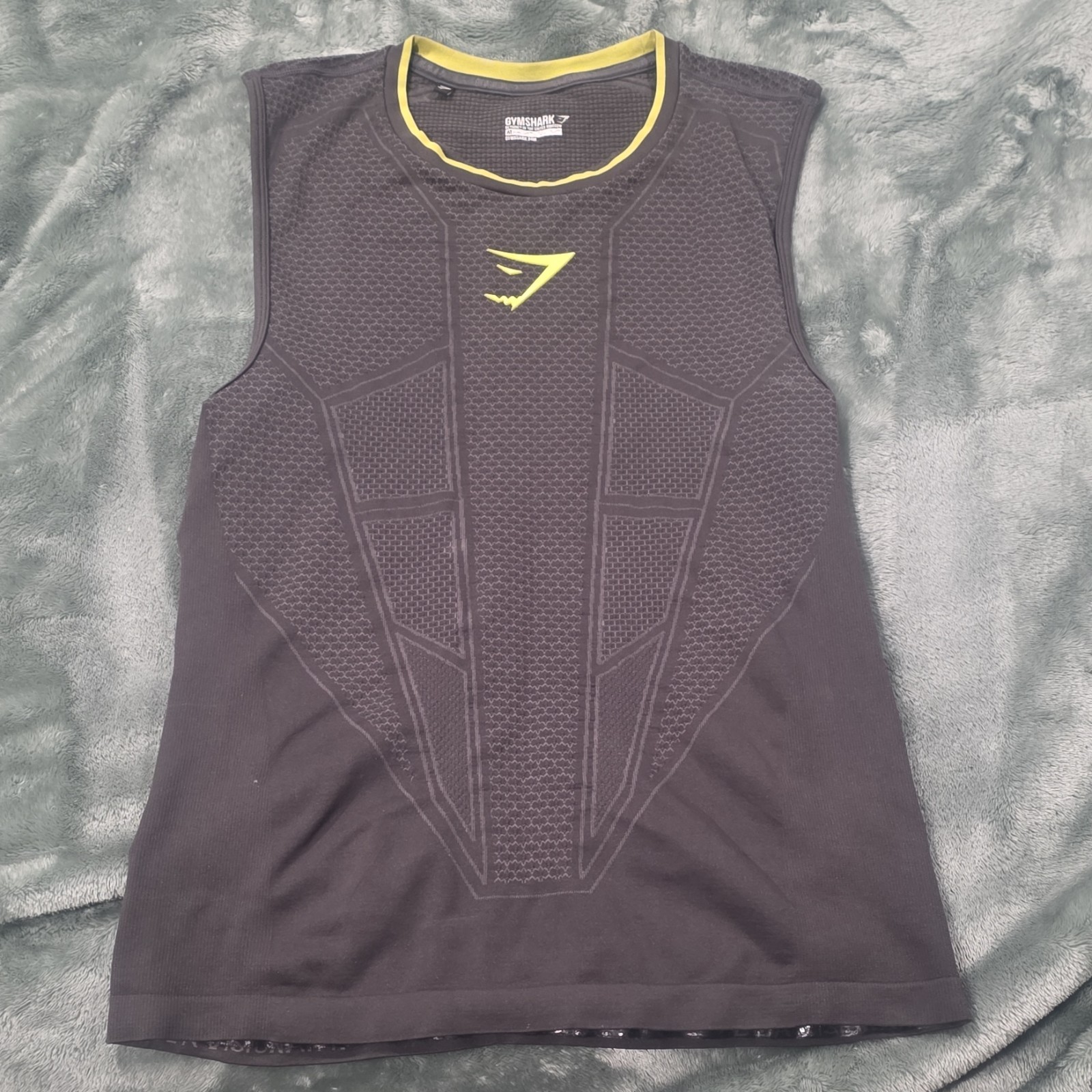 Gymshark Onyx V1 Tank – Yellow/Grey – Medium – Authentic David Laid