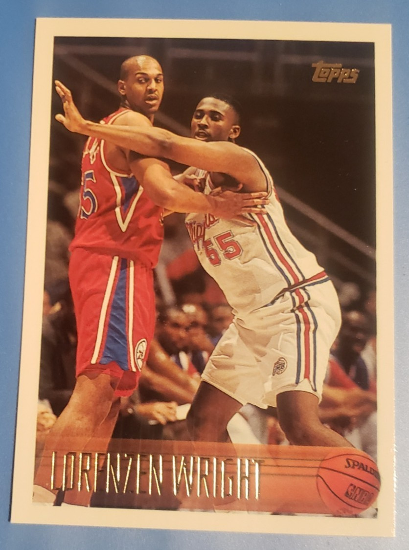 1996 Topps Gold Name #142 Lorenzen Wright C Los Angeles Clippers   ***40% off 2+