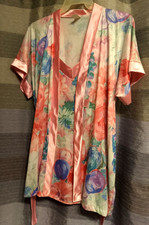 Short Pink Flora Nightgown and Robe Matching Set Women's Medium Pajama Slip Set