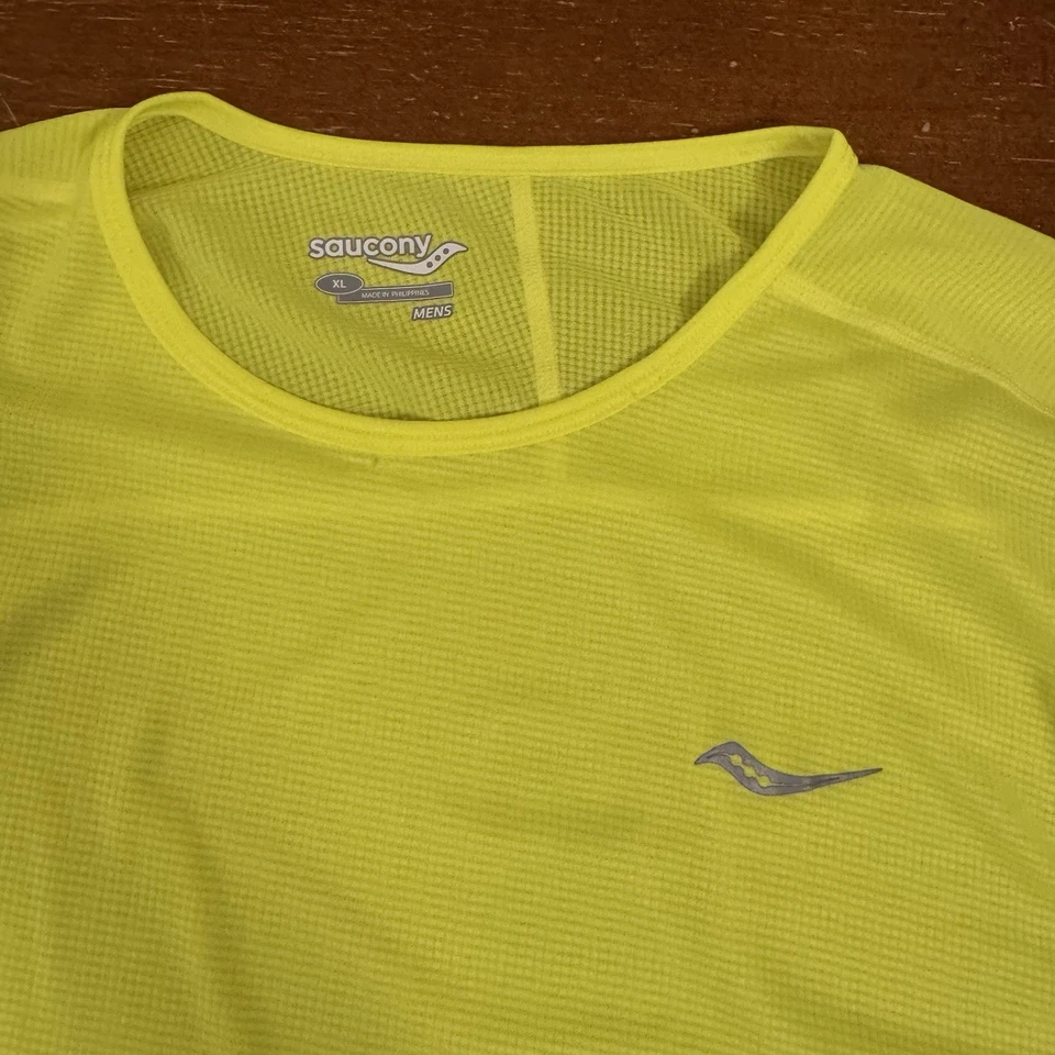 Camisa Saucony Para Hombre Extra Grande Verde Neón Manga Larga Correr Foto 2 de 4