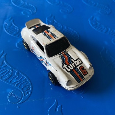 Hot Wheels 1974 Hong Kong White P-911 Porsche Turbo 6 Mattel Die