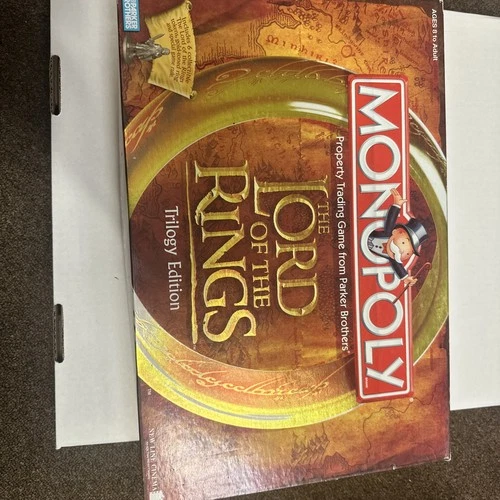 Monopoly The Lord of the Rings Trilogy Edition 2003 Hasbro 100% Complete w/ Ring