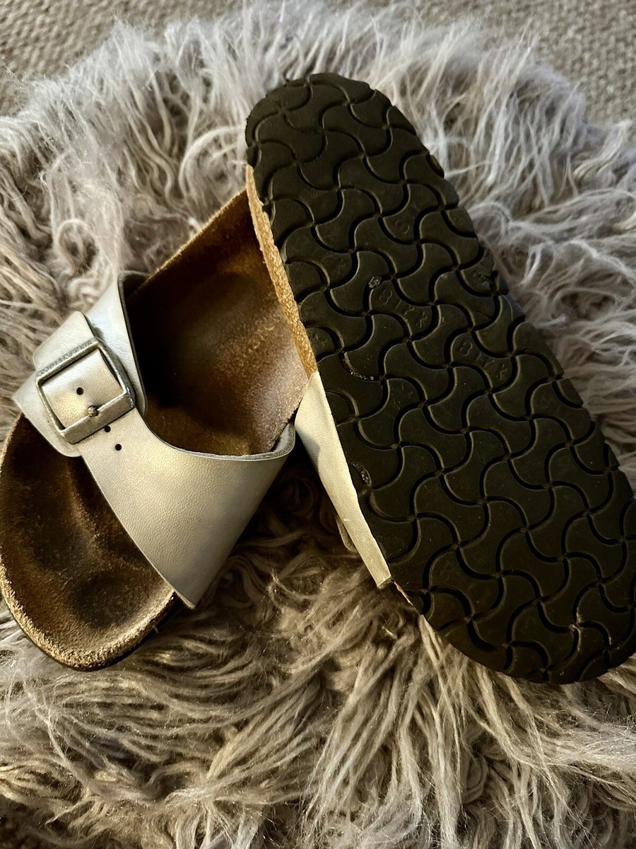 Women's Gray Metallic Women's Birkenstock Slides Sz Euc