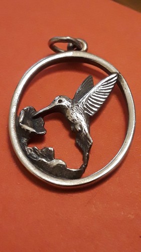 JAMES AVERY RETIRED ~ HUMMINGBIRD IN 