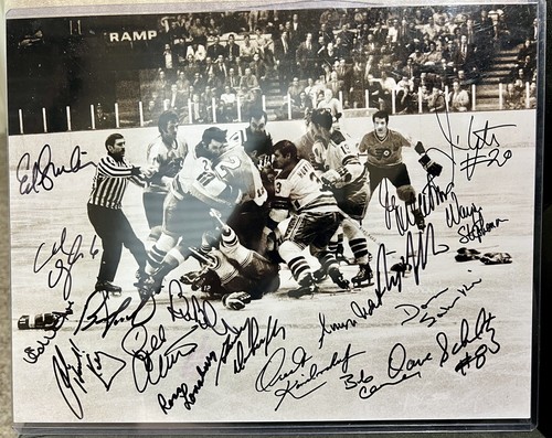 Equipo fotográfico Philadelphia Flyers 1973-75 11x14 firmado por 18 Clarke Parent Snider - Imagen 2 de 2