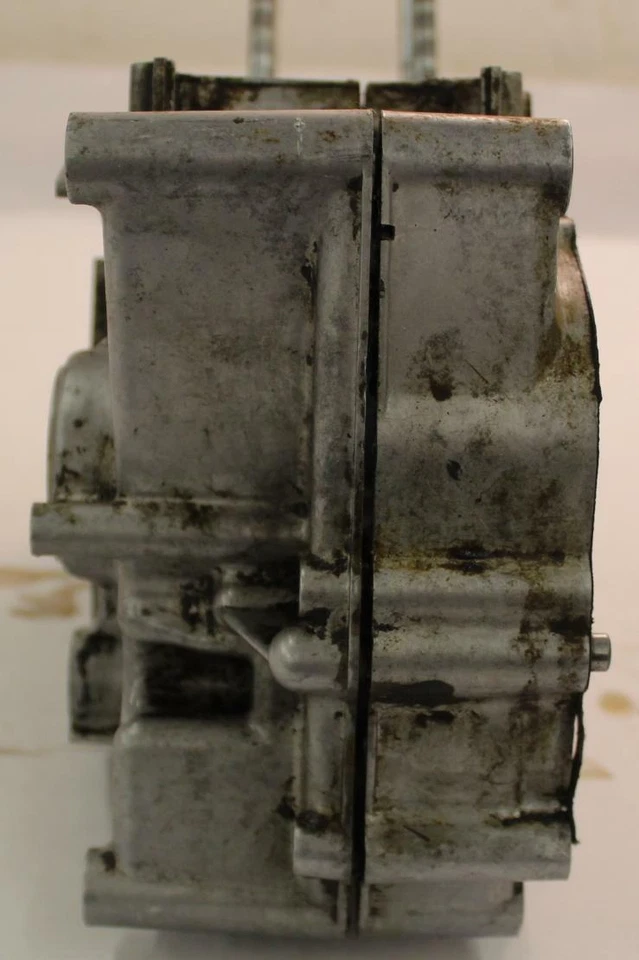 1969-70 KAWASAKI G3TR BUSHMASTER LEFT RIGHT ENGINE MOTOR CRANKCASE CRANK CASES B - Image 3 of 4
