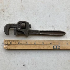 Vintage Walworth Stillson Pipe Wrench 8" Adjustable MFG Co Boston USA