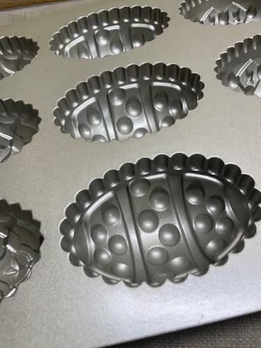 Nordic Ware Easter Egg Mold Muffin Cup Cake Pan Metal 9 Molds Heavy Baking - Picture 15 of 17