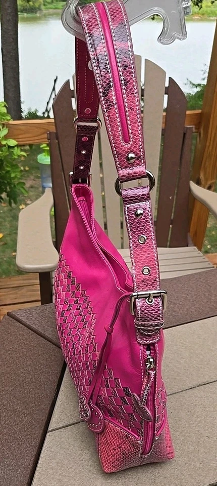Sharif Studio Leather Pink Diamond/Reptile  Print Shoulder Bag. - Image 2 of 4