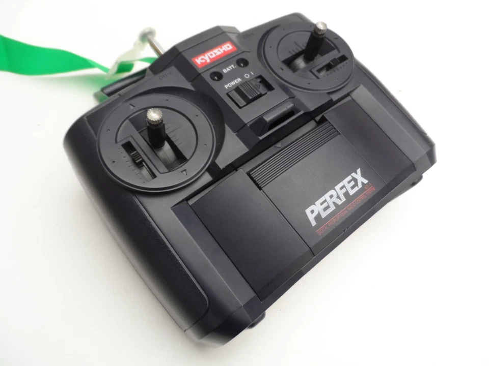 Gebrauchter Top Zustand Kyosho Perfex *27mhz AM* nur Sender wie abgebildet - Bild 2 von 4