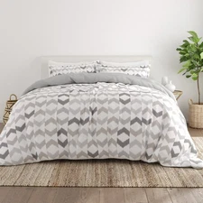 Noble Linens Gray Reversible Chevron Sleep Print 3-Piece Duvet Cover Set