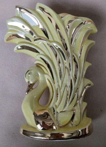 McCoy Swan In Reeds Vase Planter Yellow W/ 23 Karat Gold Vintage 1940s MCM