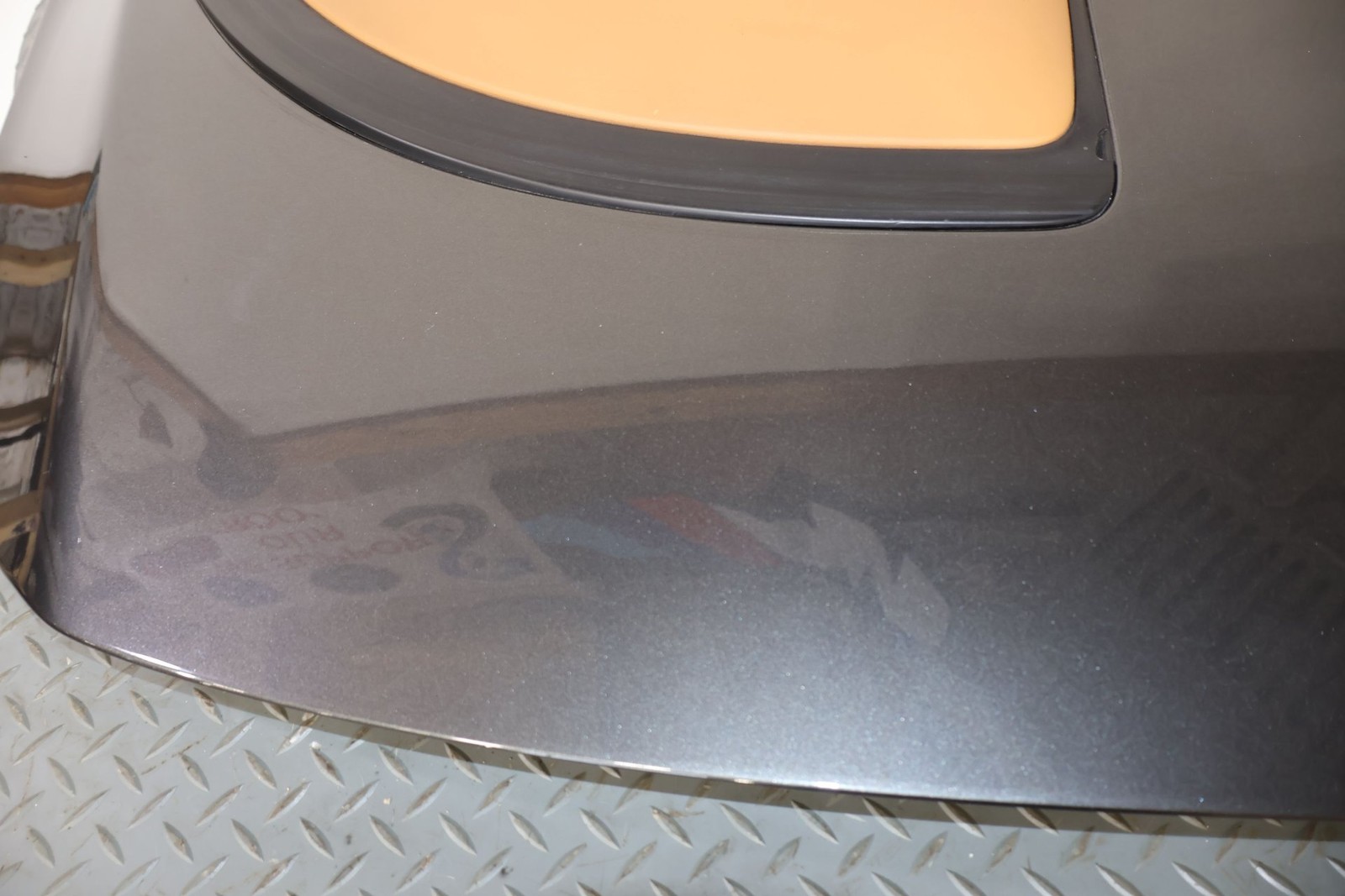 10 Aston Martin V8 Vantage Convertible Boot Cover (Meteorite Silver/Sahara Tan)