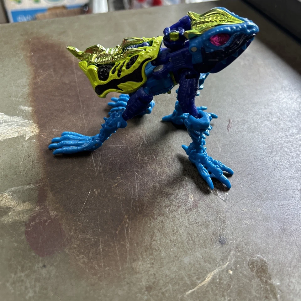 Spittor Transmetal 2 Beast Wars Transformers 1999 Hasbro Figure - Image 2 of 4