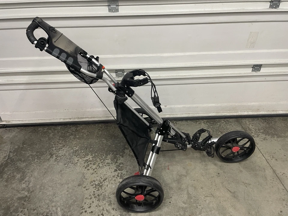 Caddytek CaddyLite EZ 3 Wheel Golf Push Cart - Lightweight and Easy to Fold - Image 3 of 4