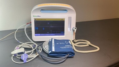 Welch Allyn Connex Patient Vital Signs Monitor VSM6000 w/accessories new battery