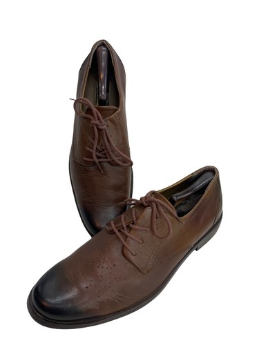 Seven men brown Leather dress shoes 