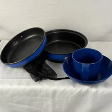GSI Outdoors Camping Bugaboo Mess Kit Pot Fry Pan/Lid Blue Mug  & Bowl Mesh Bag