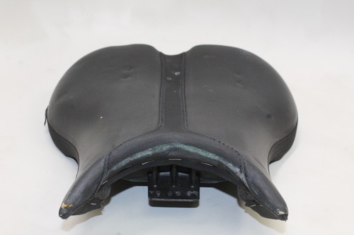2009-12 Triumph Daytona 675r Front Drivers Seat Pad Saddle Pillion OEM - Picture 9 of 16