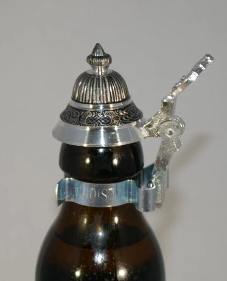 Bierflaschen Zinndeckel Wikingerhelm