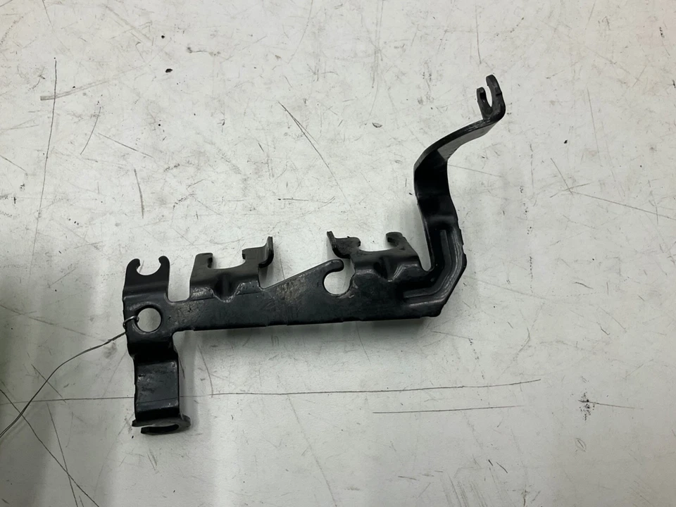 2017-2023 AUDI A4 FRONT RIGHT SIDE BRAKE CALIPER HOLDER BRACKET OEM - Image 3 of 4