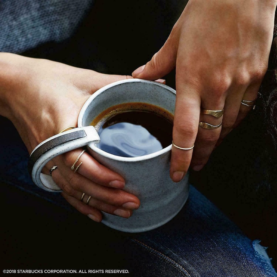 Starbucks Christmas Blend Whole Bean Coffee 4 Bags 4 LBs Net Blend EXP