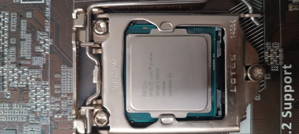 Scheda madre Asus H97M-Plus + CPU I5 4690 + 8GB x 2 RAM - Immagine 4 di 4