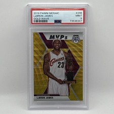 2019-20 Panini Mosaic LeBron James #298 Gold Wave MVPs PSA 9 MINT