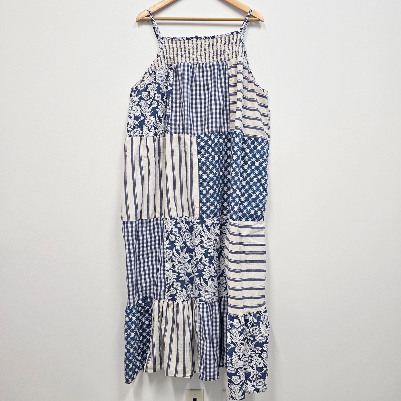 Universal Thread Womens Blue Patchwork Smocked Pl… - image 2