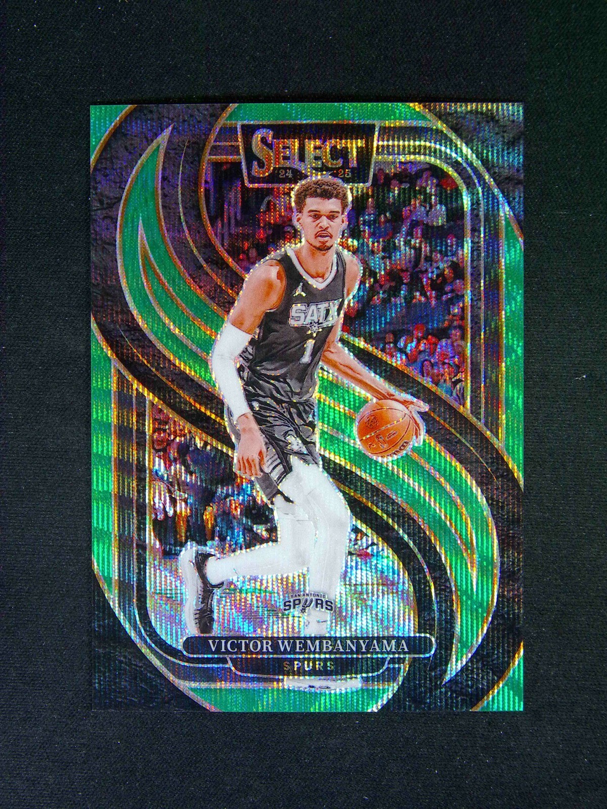 2024-25 Panini Select Victor Wembanyama #102 Premier Level Green Wave /50
