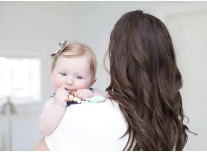 Colar Bella Tunno (Conjunto de 2) NOVO COM ETIQUETAS Joia para Dentição para Mãe e Bebê - Imagem 2 de 4