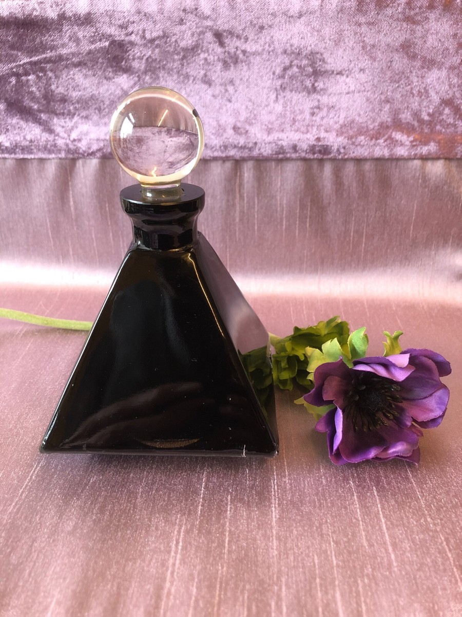 Black Glass Pyramid Shape Ornate Scent/Perfume Bottle With Round Stopper  Unisex