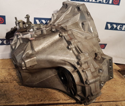 2016 TOYOTA RAV4 XA40 D4D 6-SPEED GEARBOX TRANSAXLE MANUAL