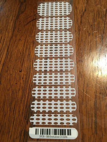 Jamberry Half Sheet Stylebox White Ovals