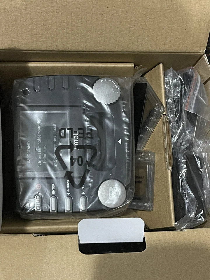 Jumbl Film And Slide Scanner 35mm 5 Mega Pixel Sensor Film Holder Card Reader - Image 4 of 4