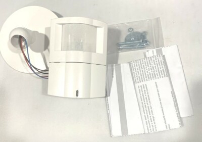 Cooper Greengate Wall/Corner PIR low Voltage Occupancy Sensor Wide Angle 