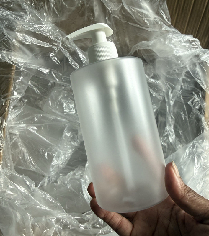 100 Clear Plastic Refillable Reusable Travel Bottle w/ Dispenser Pump