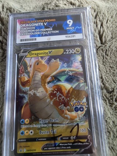 Dragonite v SWSH235- Ace 9 - Black Star Promo Card - Pokemon Go Collection