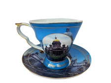 Porzellan Tasse mit Untertasse – St. Petersburg / Russland – Souvenir