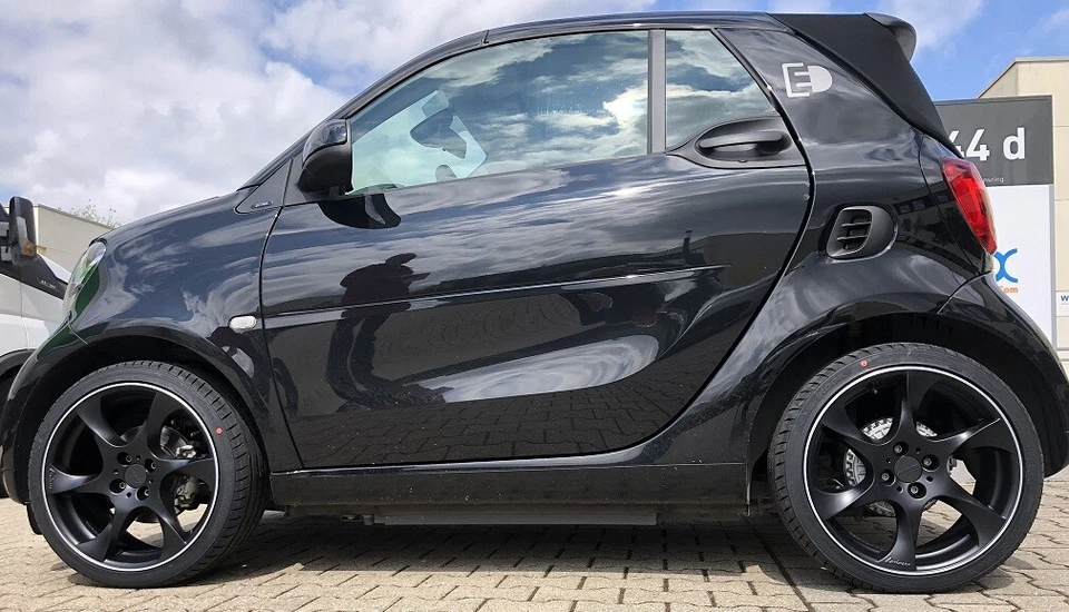 smart 453 Lorinser Speedy Alufelgen Winterräder fortwo forfour schwarz Pirelli - Bild 2 von 4