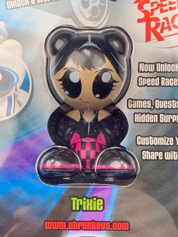 UB Funkeys Speed Racer Trixie Computer Game Quest Nuevo Foto 3 de 3