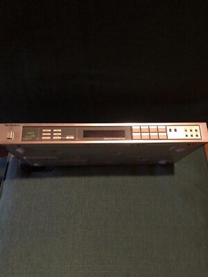 Electronics - 1980 Tuner, Equalizer & Cassett Tape Deck