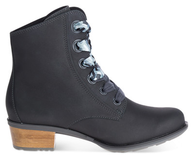 chaco cataluna lace boots