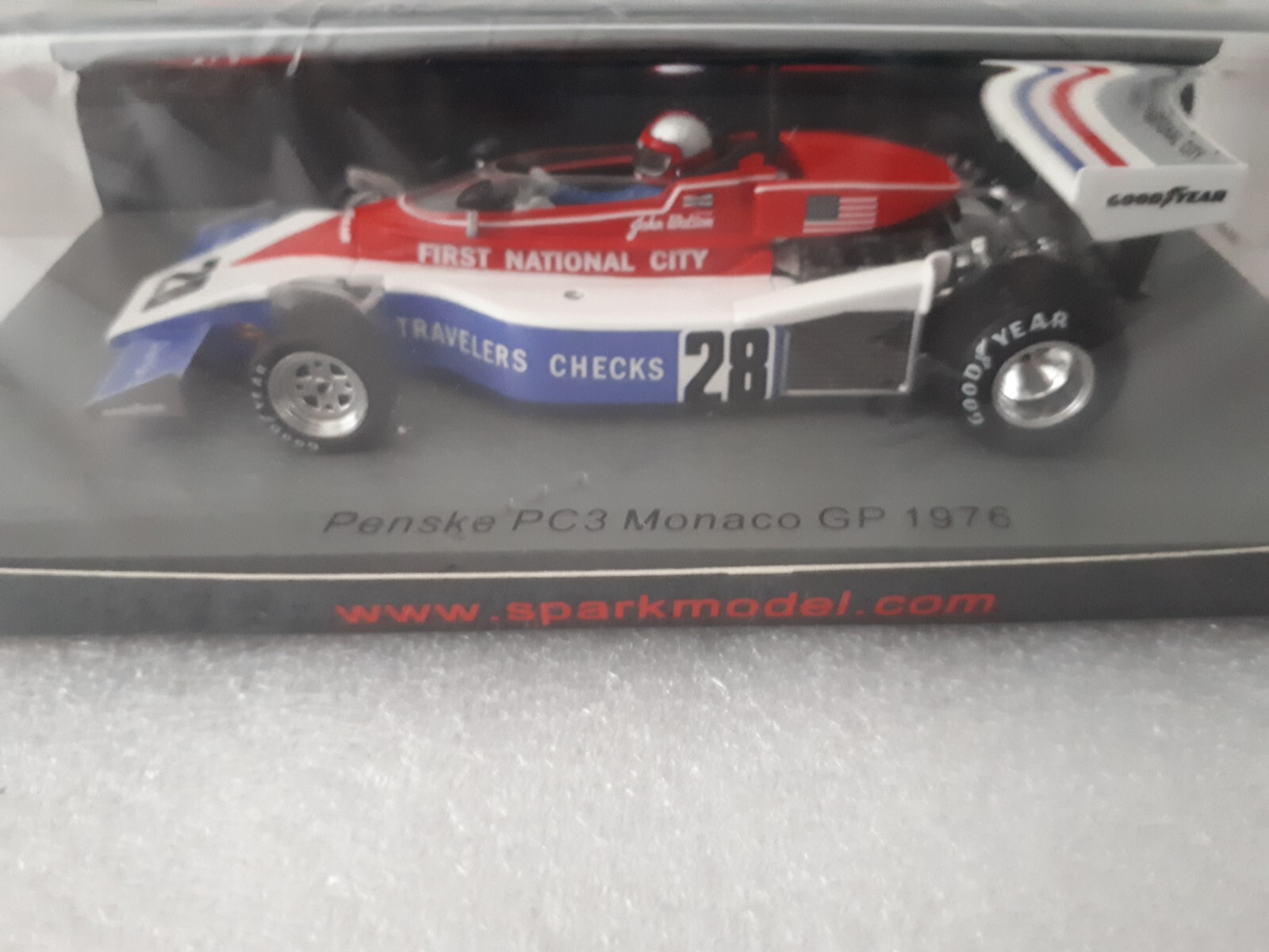 Spark S7224 Penske PC3 N°28 John Watson GP Monaco 1976 - 1/43 Résine - Neuf